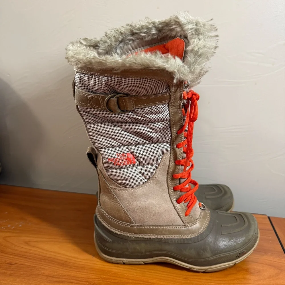 The North Face Shellista Tall Insulated Waterproof Snow Boot Lace Up Primaloft 6